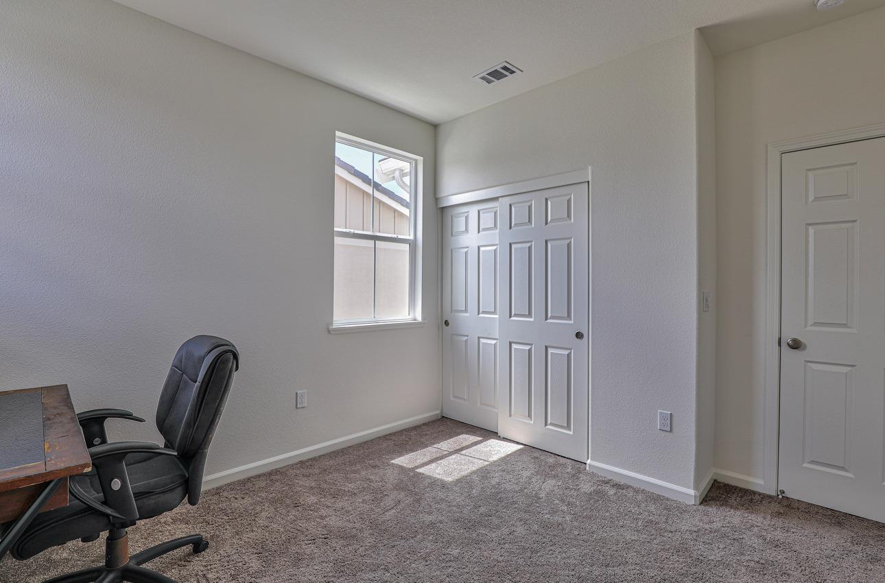1400 Winzer Place Gilroy, CA 95020 - Photo 26 of 33 a view of workspace with a window