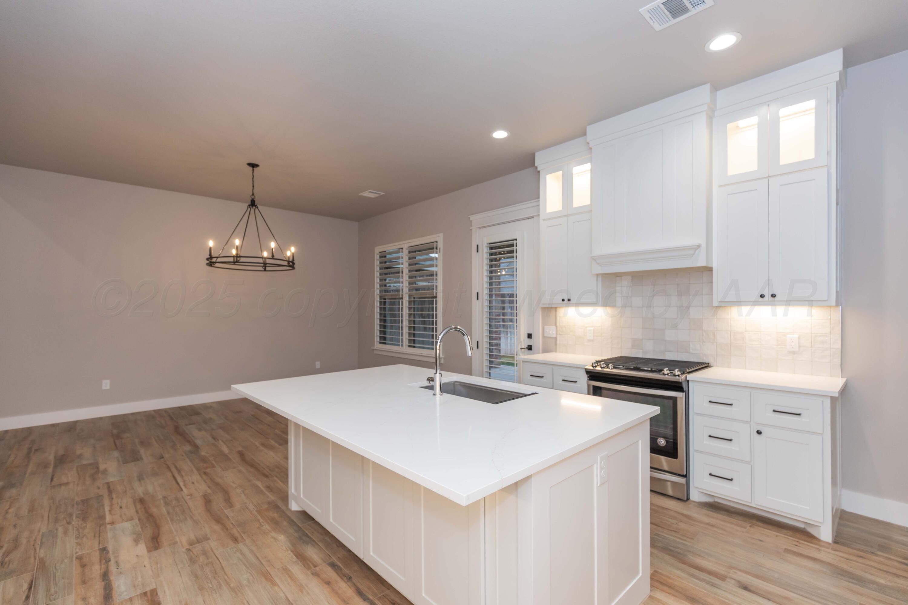 6206 Foley Square Street Amarillo, TX 79119 - Photo 17 of 73 KITCHEN VIEW 5