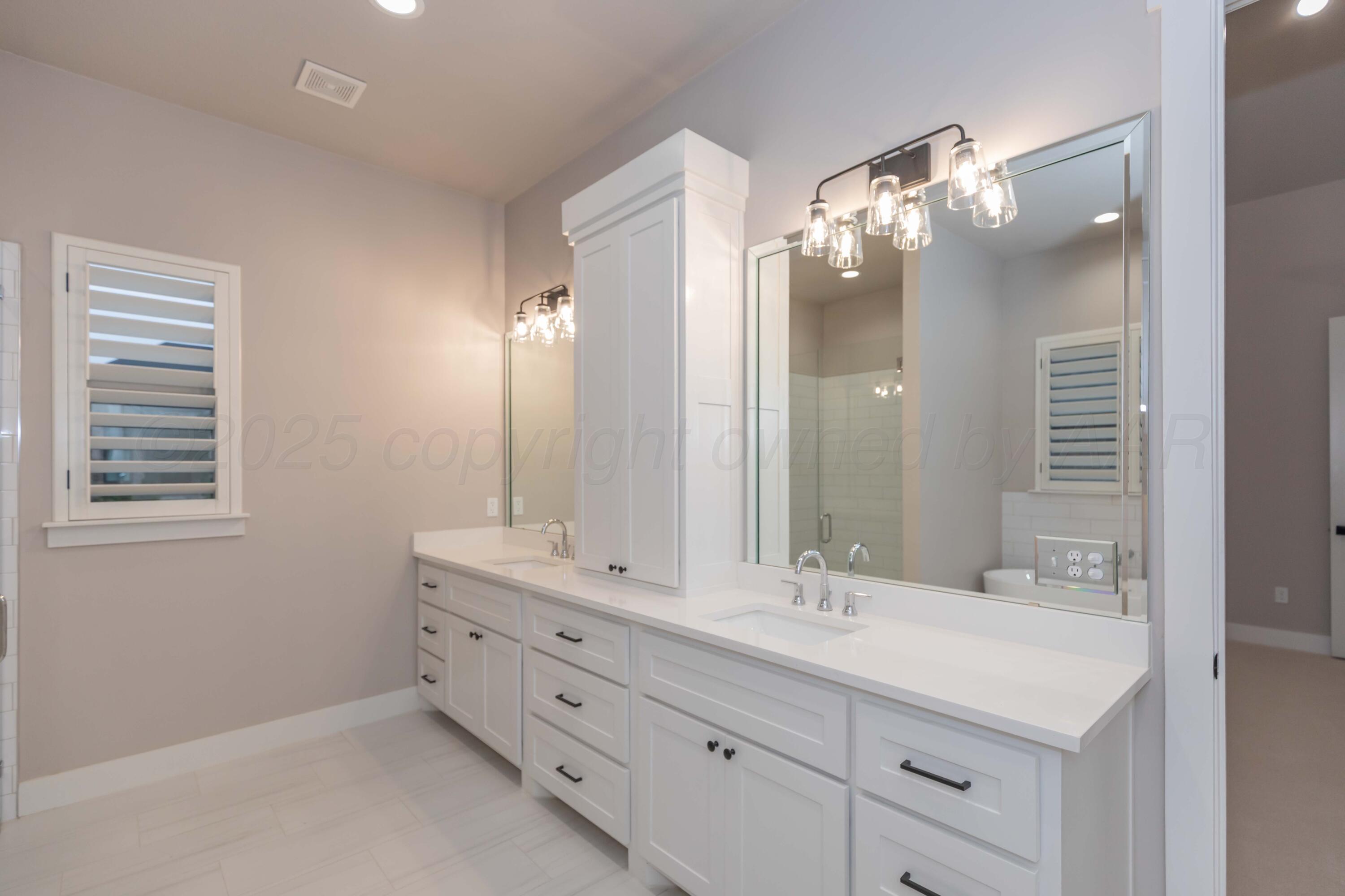 6206 Foley Square Street Amarillo, TX 79119 - Photo 27 of 73 PRIMARY BATH VIEW 2