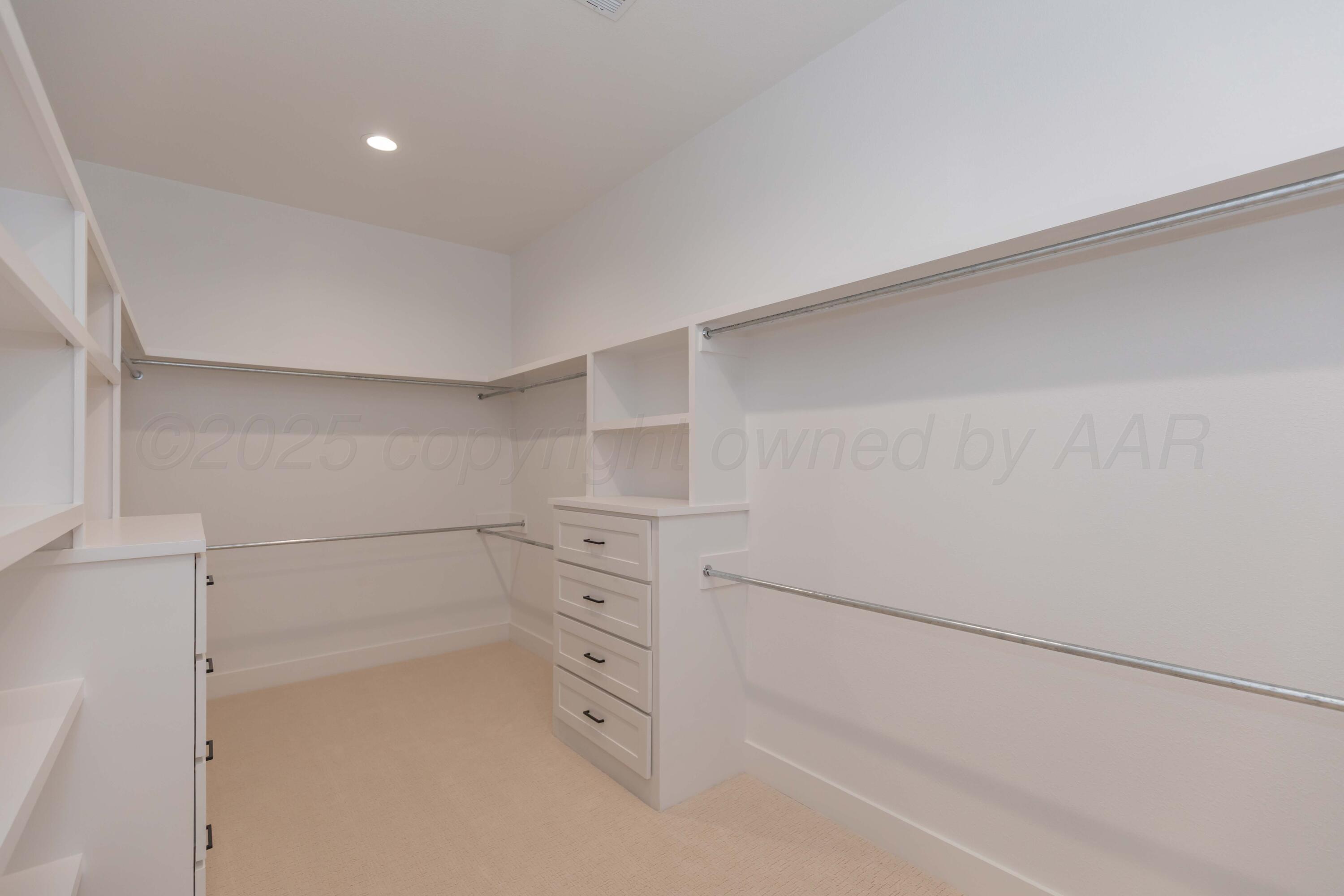6206 Foley Square Street Amarillo, TX 79119 - Photo 33 of 73 PRIMARY CLOSET VIEW 1