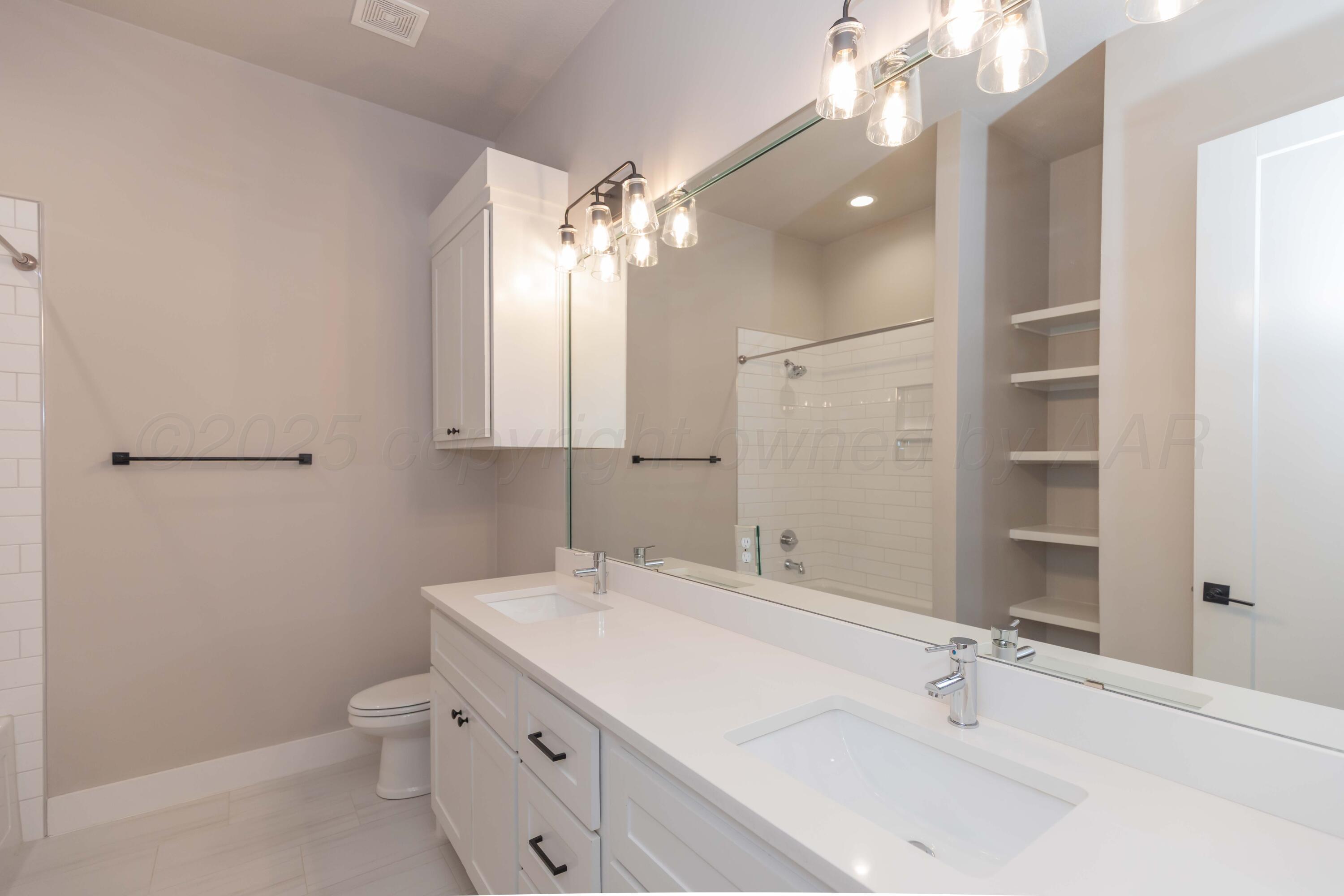 6206 Foley Square Street Amarillo, TX 79119 - Photo 42 of 73 BATHROOM 2 VIEW 1