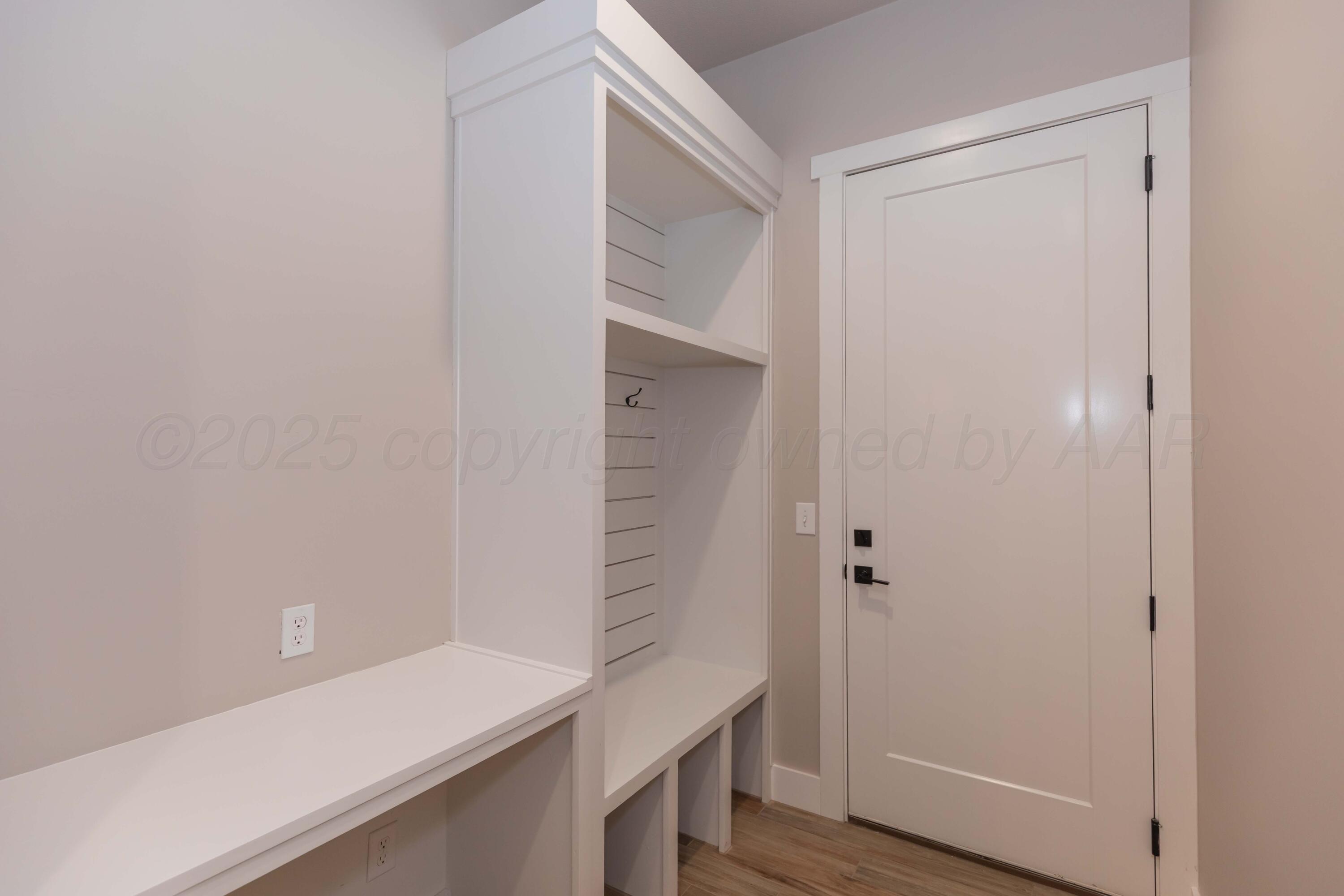 6206 Foley Square Street Amarillo, TX 79119 - Photo 59 of 73 MUD ROOM VIEW 1