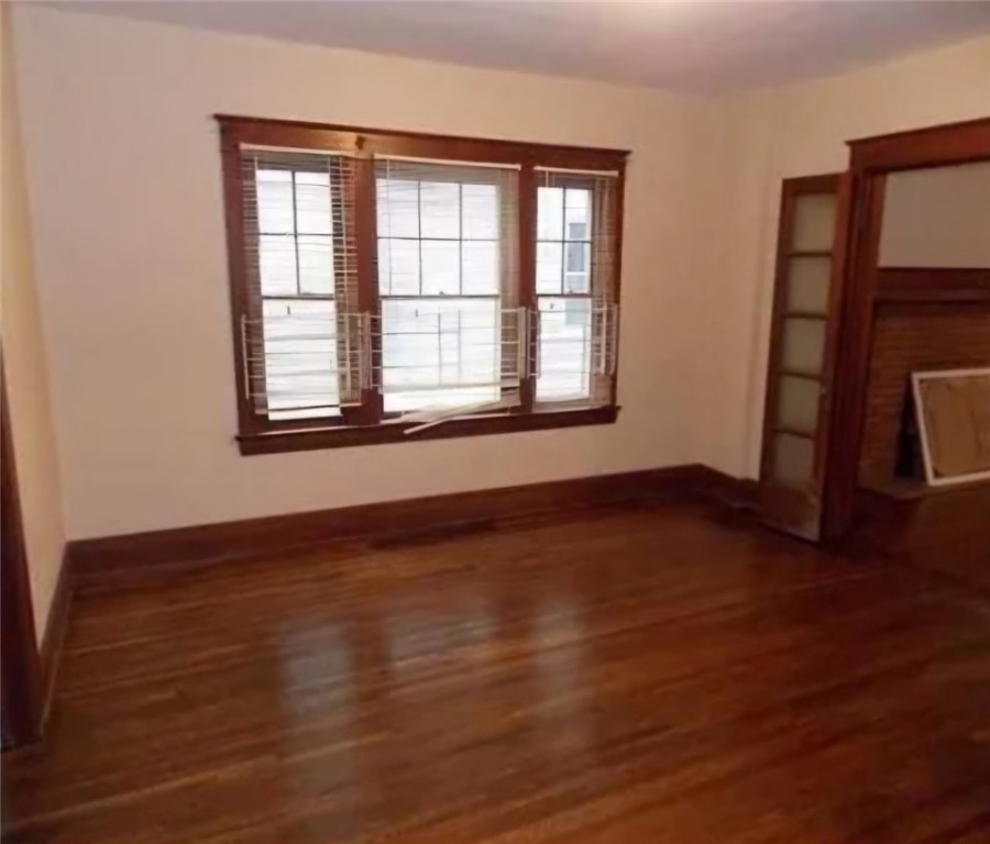 38 Chapin Street Rochester, NY 14621 - Photo 8 of 22