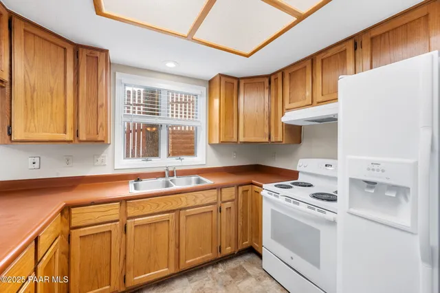 $385,000 | 829 Alpha Lane, Unit 13, Prescott, AZ 86303