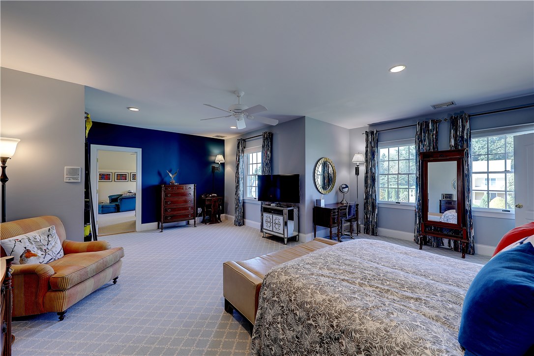 8 Jacobs Point Road Warren, RI 02885 - Photo 17 of 28