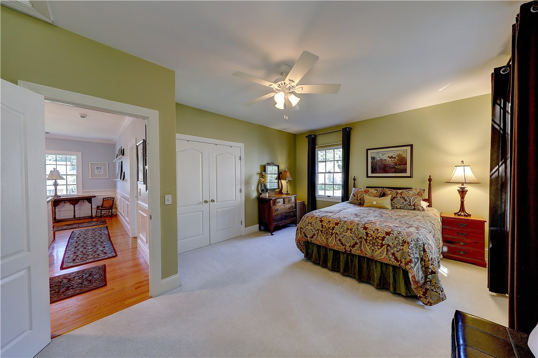 8 Jacobs Point Road Warren, RI 02885 - Photo 22 of 28