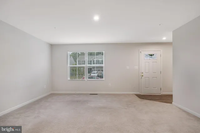 $2,775 | 32 Tilia Drive, Elkton, MD 21921