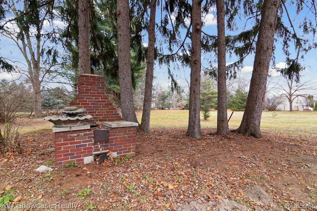 6284 Silver Lake Road Linden, MI 48451 - Photo 49 of 53