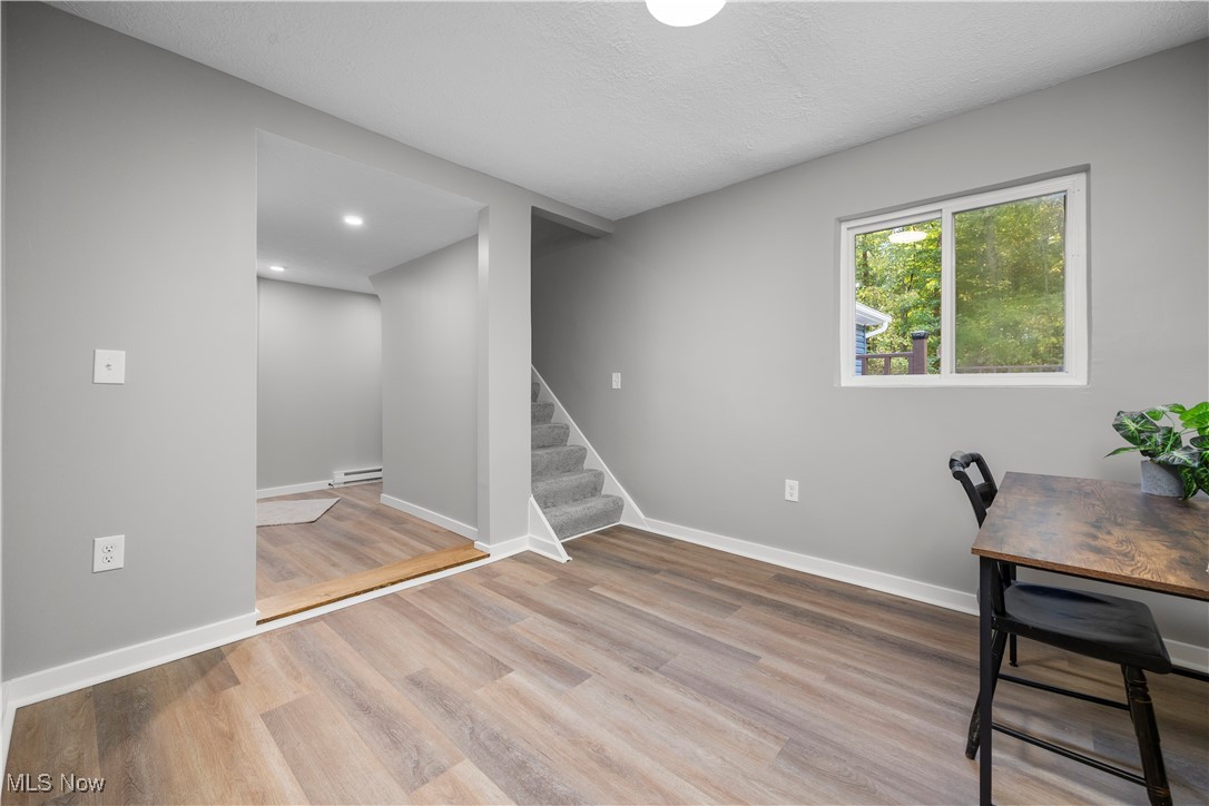 35293 Elm Road Grafton, OH 44044 - Photo 21 of 34 Gallery Image 21