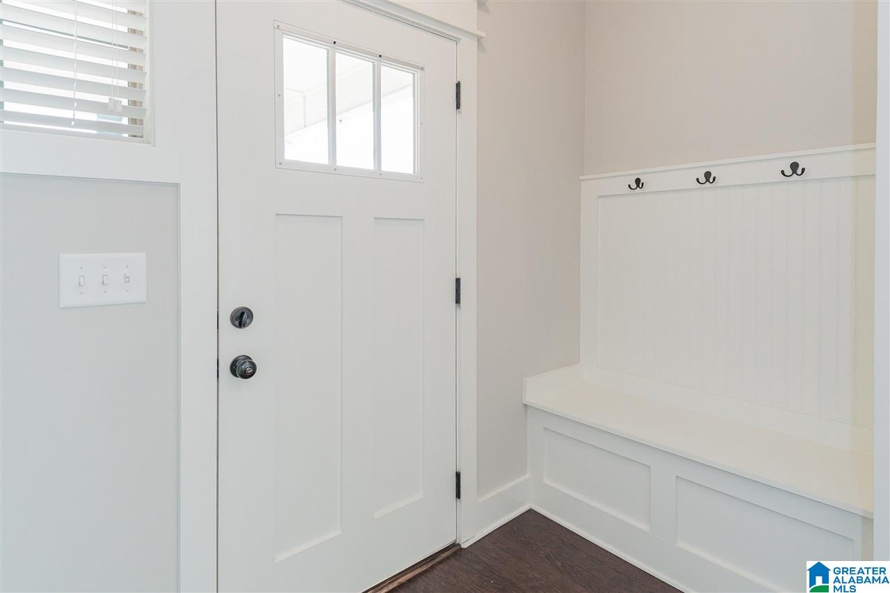 2828 Montevallo Park Road Birmingham, AL 35210 - Photo 5 of 37