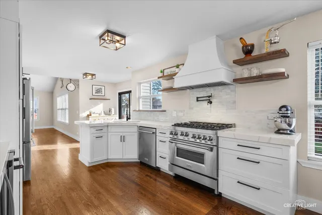 $499,900 | 363 Cornwall Avenue, South Elgin, IL 60177