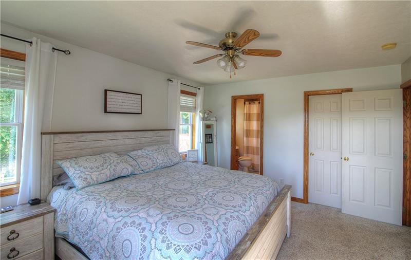 132 Rieger Road Butler, PA 16001 - Photo 11 of 25 En suite full bath and walk-in closet are both features of the master bedroom