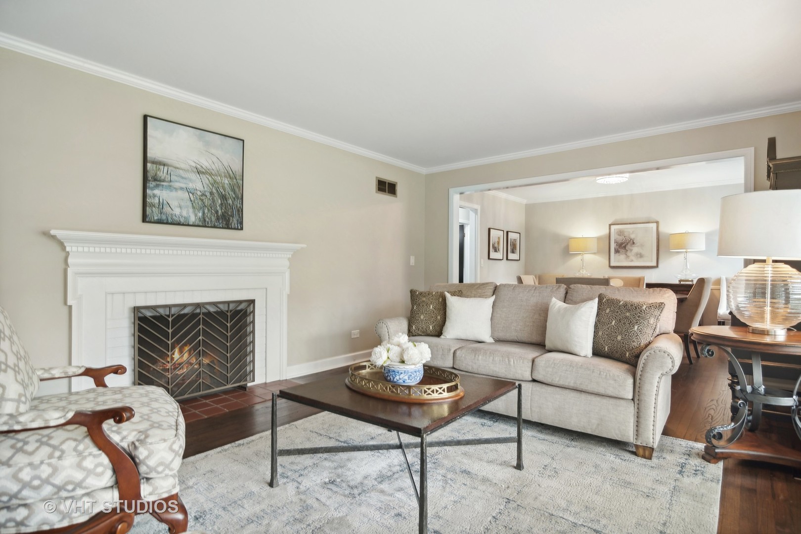 437 Elm Road Barrington, IL 60010 - Photo 5 of 31 Gallery Image 5