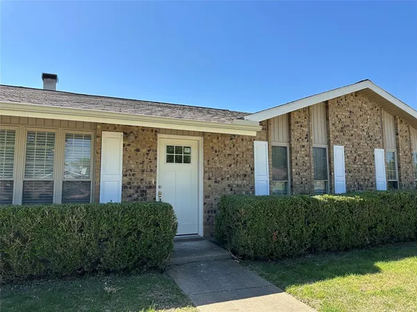 $315,000 | 2908 Kingston Drive, Plano, TX 75074