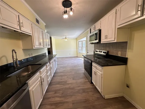 $315,000 | 2908 Kingston Drive, Plano, TX 75074