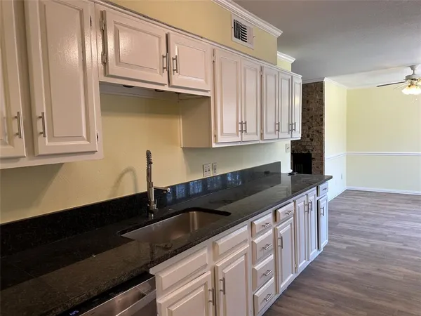 $315,000 | 2908 Kingston Drive, Plano, TX 75074