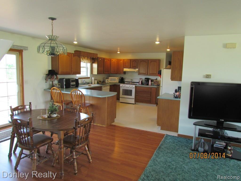 7544 Center Line Road Marlette, MI 48453 - Photo 3 of 16 #2565 7544 Centerline Road (20).jpg