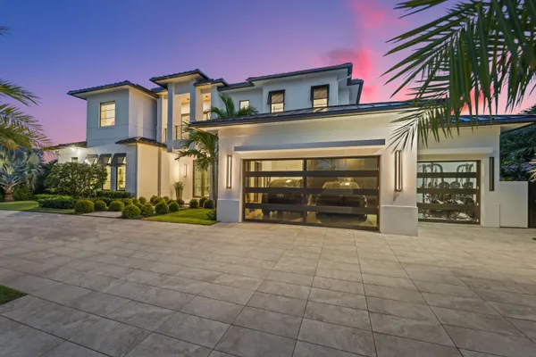 $6,249,000 | 830 Lake Shore Drive, Delray Beach, FL 33444