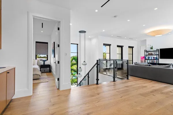$6,249,000 | 830 Lake Shore Drive, Delray Beach, FL 33444