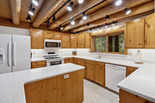 $850,000 | 3059 Squirrel Hollow, Mount Aukum, CA 95656