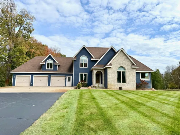 $1,089,000 | 38798 County Road 2, St. Joseph, MN 56374
