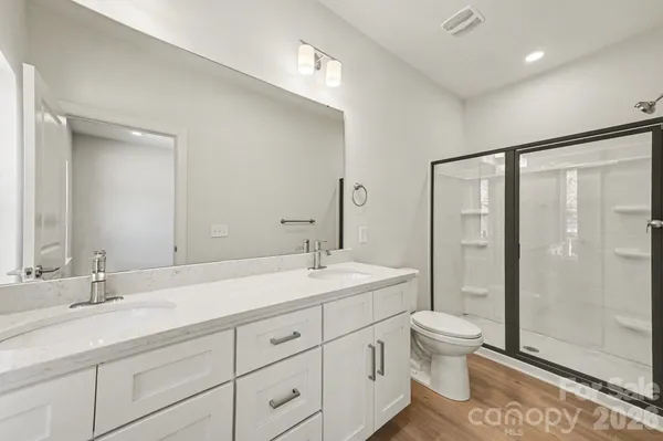 $395,000 | 562 West Wilson Avenue, Mooresville, NC 28115