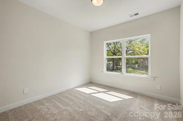 $395,000 | 562 West Wilson Avenue, Mooresville, NC 28115
