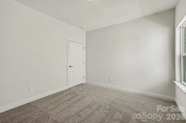 $395,000 | 562 West Wilson Avenue, Mooresville, NC 28115