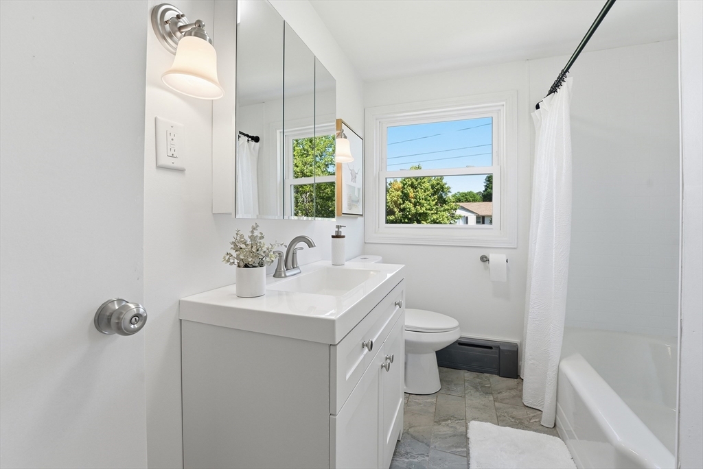 83 Druid Hill Road Springfield, MA 01129 - Photo 16 of 42