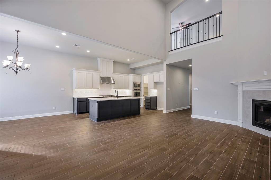 941 Leola Lane Allen, TX 75013 - Photo 36 of 37 a view of kitchen and windows
