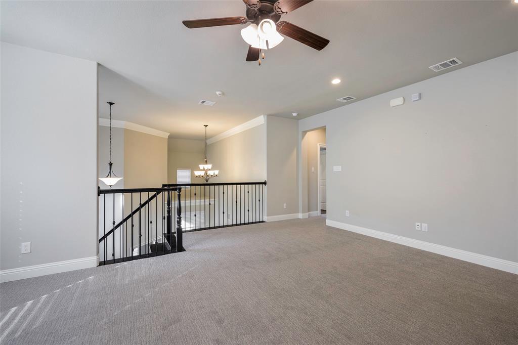 941 Leola Lane Allen, TX 75013 - Photo 23 of 37 a view of a hallway