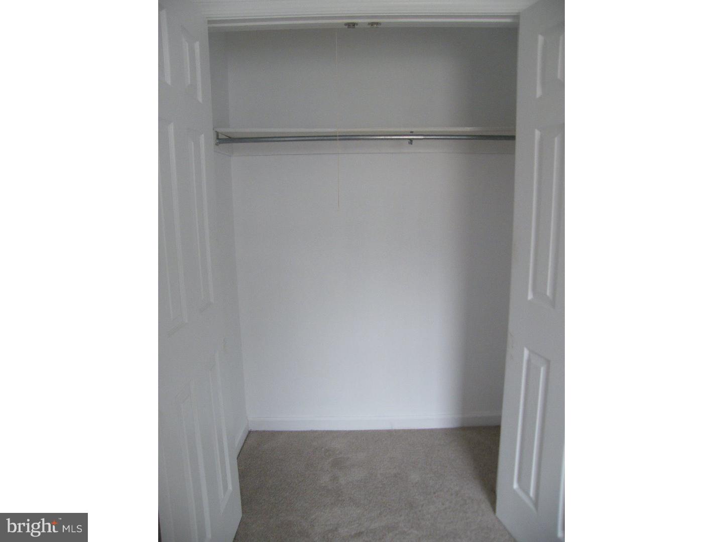 22 East Village Road Newark, DE 19713 - Photo 14 of 18 Closet