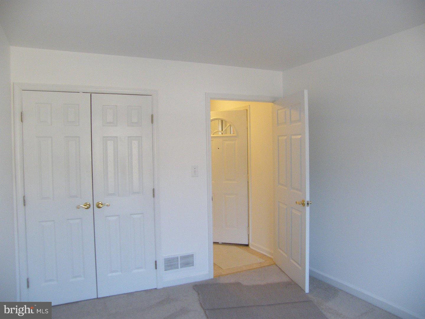 22 East Village Road Newark, DE 19713 - Photo 7 of 18 Master Bedroom
