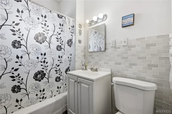 $164,900 | 312 Cambridge Avenue, Buffalo, NY 14215