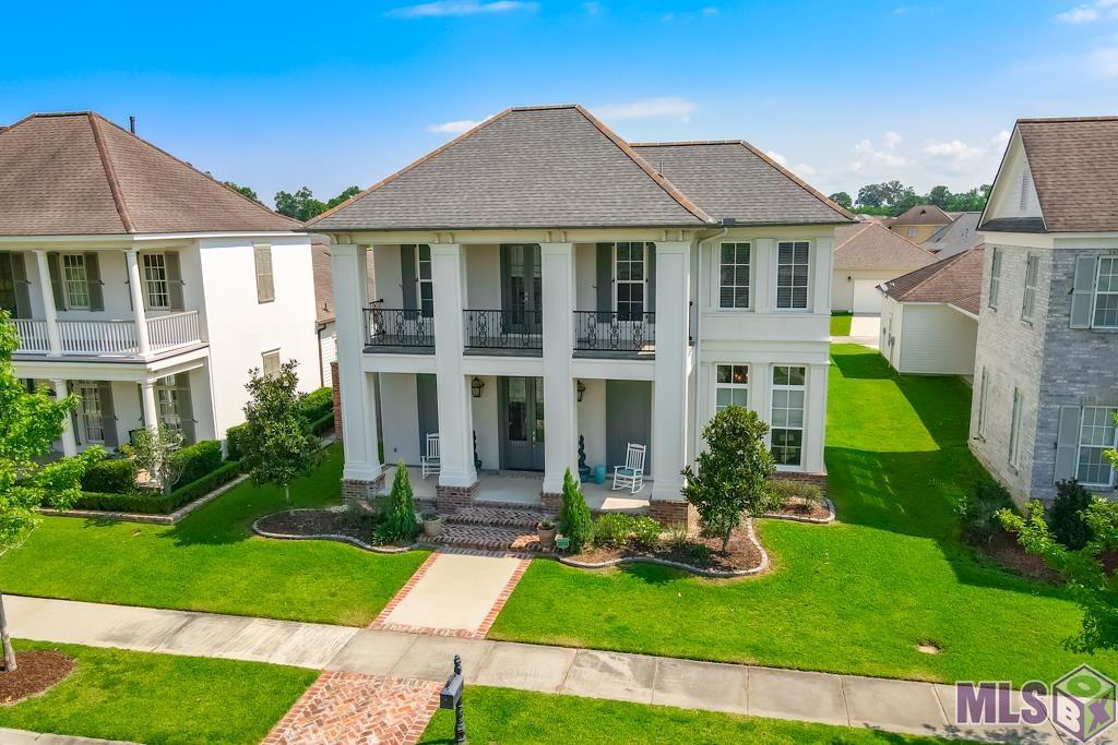 15521 Long Farm Road Baton Rouge, LA 70817 - Photo 1 of 46