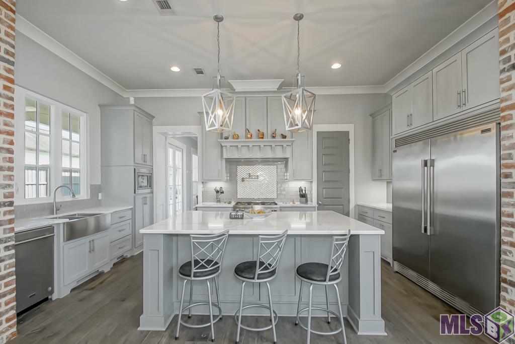15521 Long Farm Road Baton Rouge, LA 70817 - Photo 10 of 46