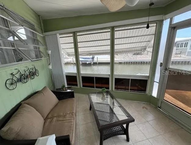 $1,980 | 6916 East Bayou Lane, Bradenton, FL 34207