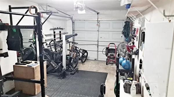 $299,900 | 25930 Sackamaxon Drive, Sorrento, FL 32776