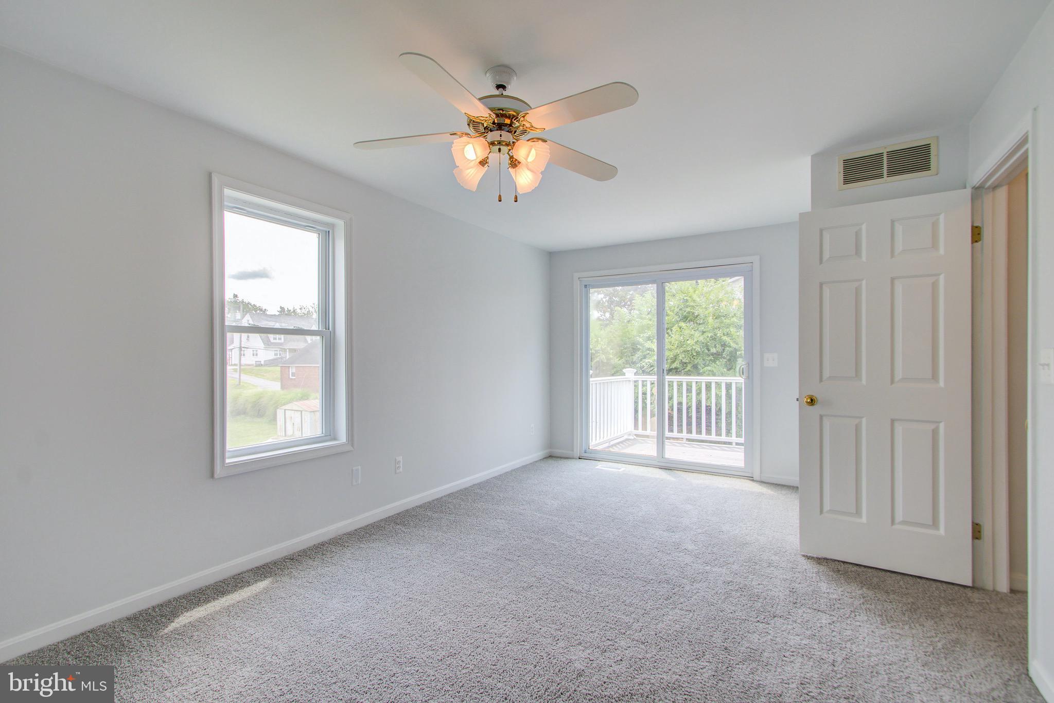 7501 Plainview Road Baltimore, MD 21237 - Photo 15 of 33