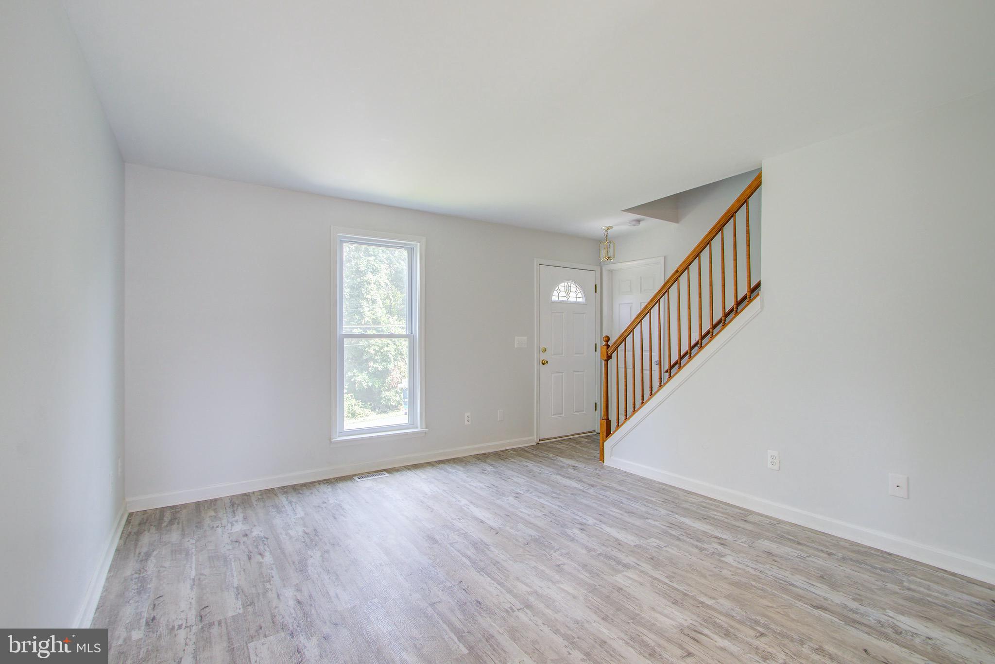 7501 Plainview Road Baltimore, MD 21237 - Photo 8 of 33