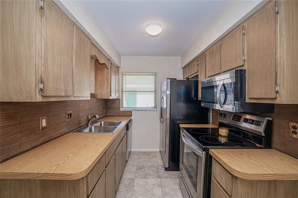 24540 Harbor View Road, Unit F1 Punta Gorda, FL 33980 - Photo 8 of 45
