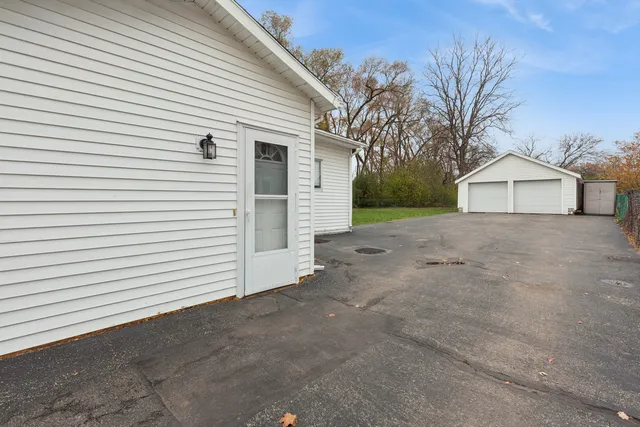 $260,000 | S348 East Street, Winfield, IL 60190