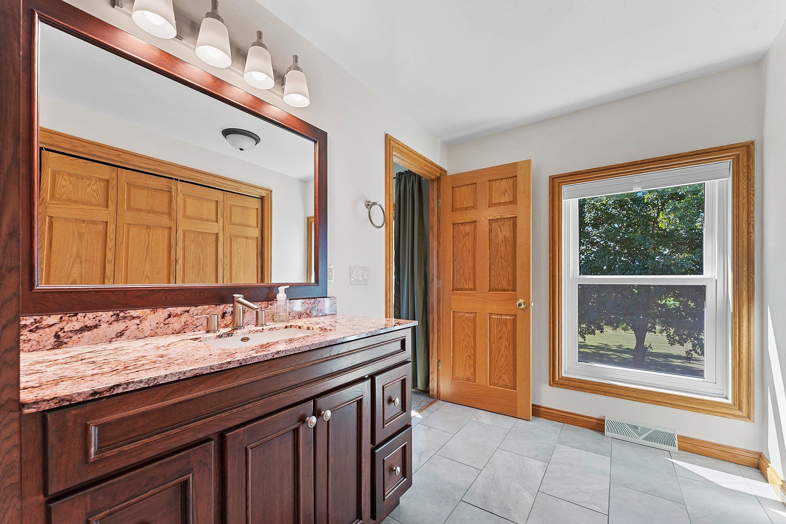 E4510 Lake Road Kewaunee, WI 54216 - Photo 23 of 55 Gallery Image 23