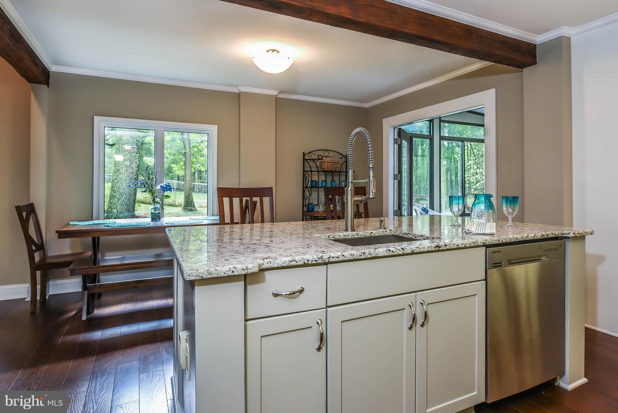 39 North Lockewood Road Elkton, MD 21921 - Photo 10 of 33 GRANITE COUNTERTOPS