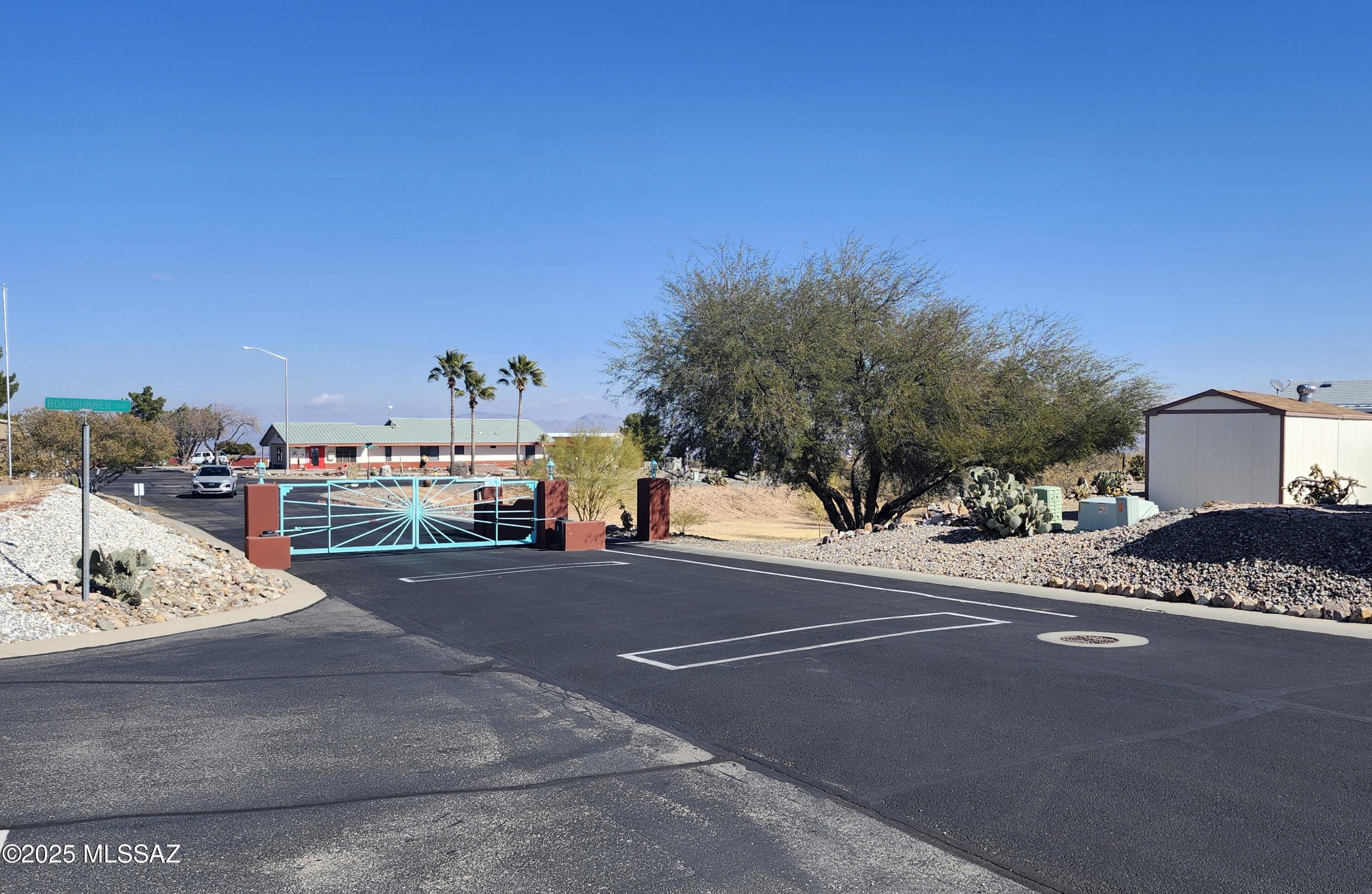 1030 Barrel Cactus Ridge, Unit 86 Benson, AZ 85602 - Photo 3 of 13