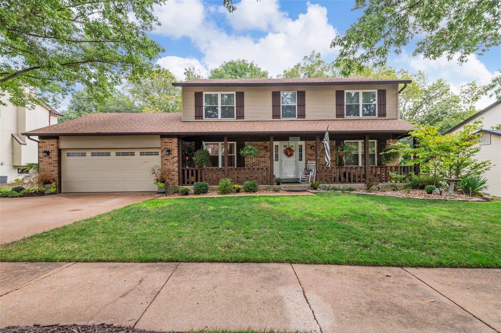 2857 Spring Water Drive St. Louis, MO 63129 - Photo 1 of 40