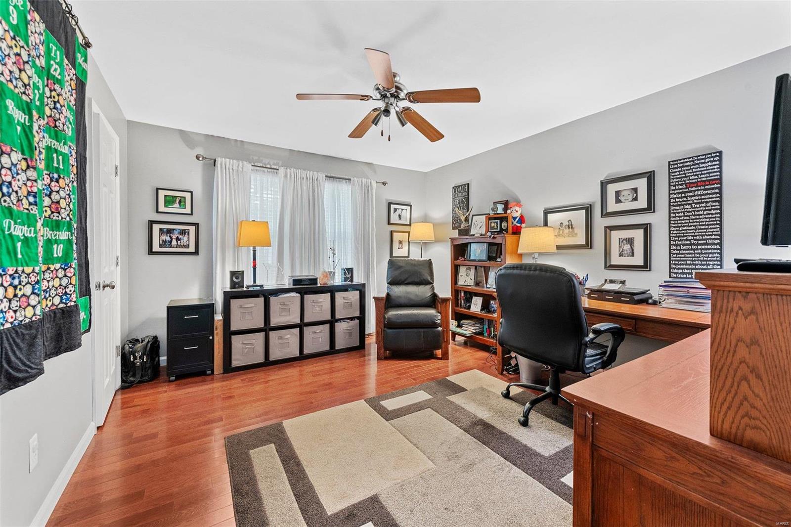 2857 Spring Water Drive St. Louis, MO 63129 - Photo 26 of 40