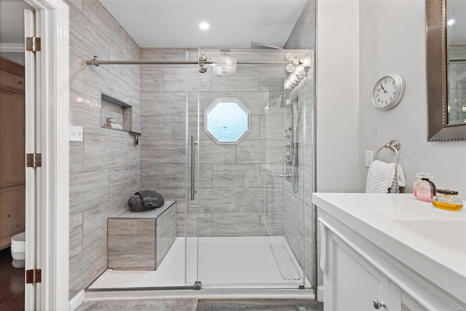 2857 Spring Water Drive St. Louis, MO 63129 - Photo 34 of 40