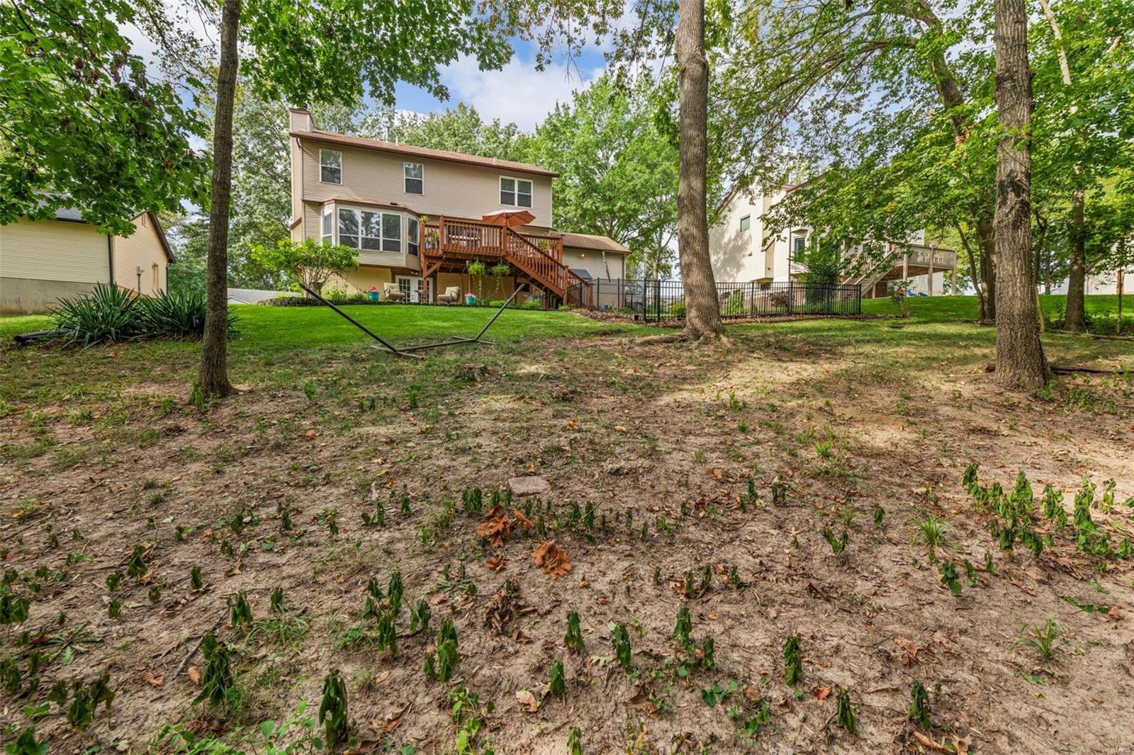 2857 Spring Water Drive St. Louis, MO 63129 - Photo 38 of 40