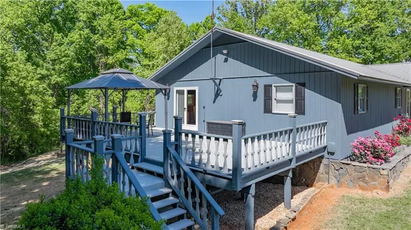 $534,927 | 7362 Volunteer Rescue Road, Denton, NC 27239